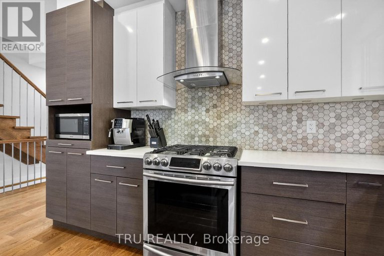 29420434/839-riddell-avenue-n/mckellar-heightsglabar-park/ottawa/ontario/K2K1X7_11