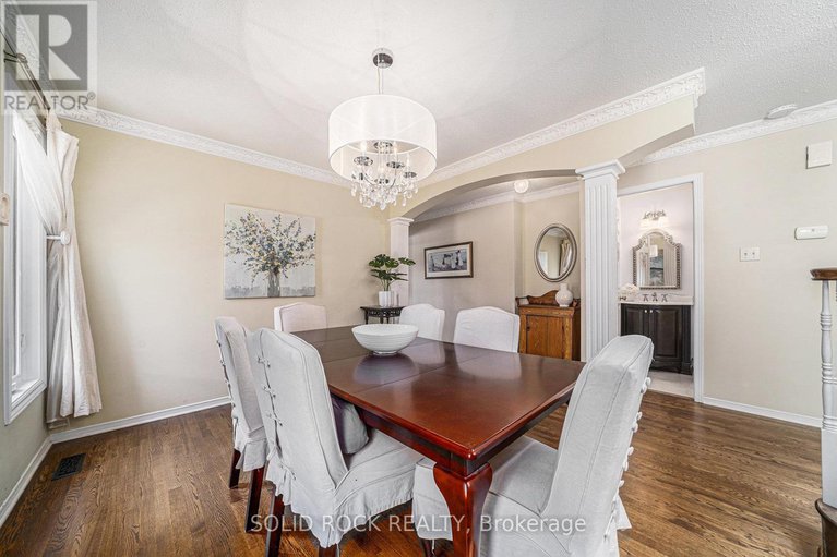28650656/19-cullen-court/craig-henrywoodvale/ottawa/ontario/K2G4Z2_8