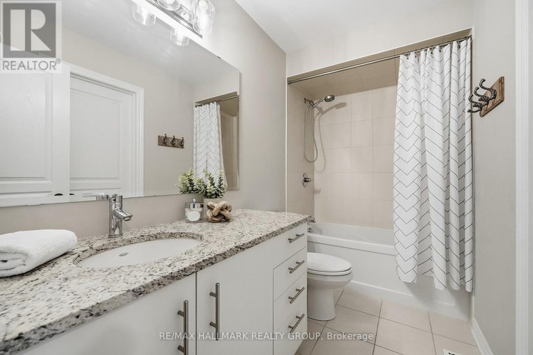 29025687/314-melodie-street/mer-bleuebradley-estatesanderson-park/ottawa/ontario/K1W0H9_27