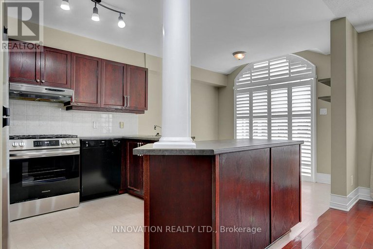 28994209/5-ipswich-terrace/morgans-grantsouth-march/ottawa/ontario/K2K3K4_6