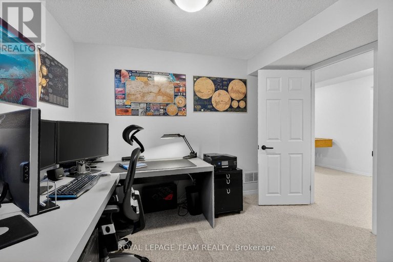 29501810/318-liard-street/stittsville-south/ottawa/ontario/K2S1J8_44