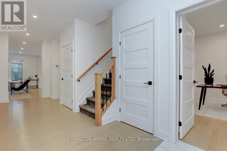 29234966/743-meadowridge-circle/carp/ottawa/ontario/K0A1L0_4