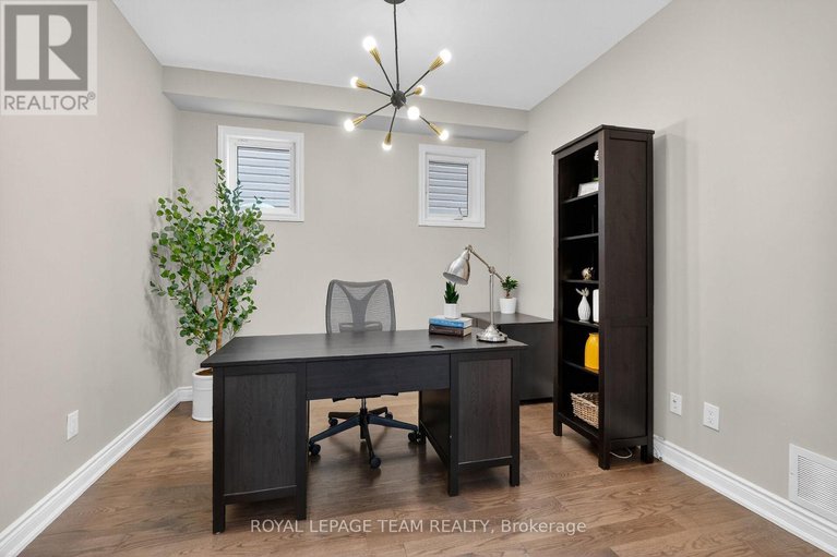 29368970/326-eucalyptus-circle/stittsville-north/ottawa/ontario/K2S1B9_19