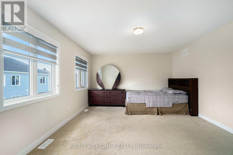 28630284/657-terrier-circle/goulbourn-twp-from-franktown-rdsouth-to-rideau/ottawa/ontario/K0A2Z0_17