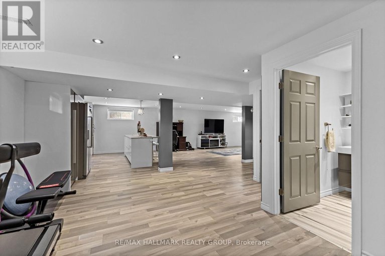 29212305/2266-prospect-avenue/alta-vista/ottawa/ontario/K1H7G4_35