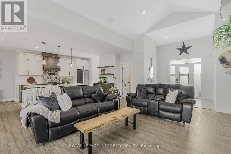 28671214/278-roxanne-street/clarencerockland-twp/clarence-rockland/ontario/K0A1N0_7