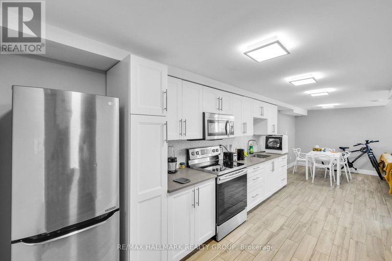28838625/42b-young-street/west-centre-town/ottawa/ontario/K1S3H7_24