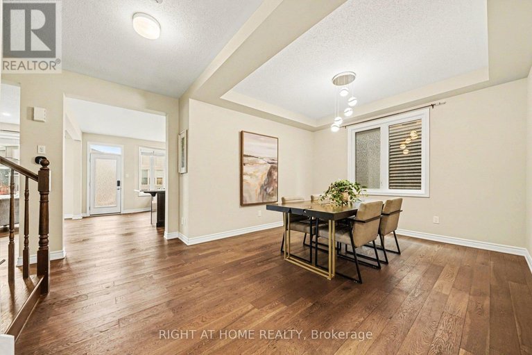 29592911/1089-apolune-street/half-moon-bay/ottawa/ontario/K2J6N8_7