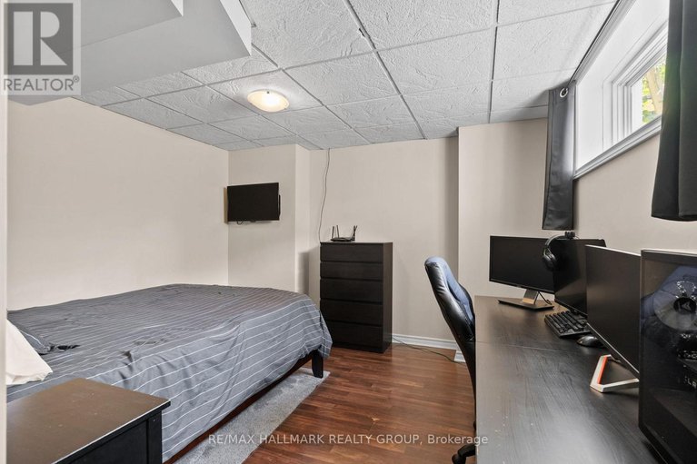 28826305/37-wilderness-way/stittsville-north/ottawa/ontario/K2S2E2_36
