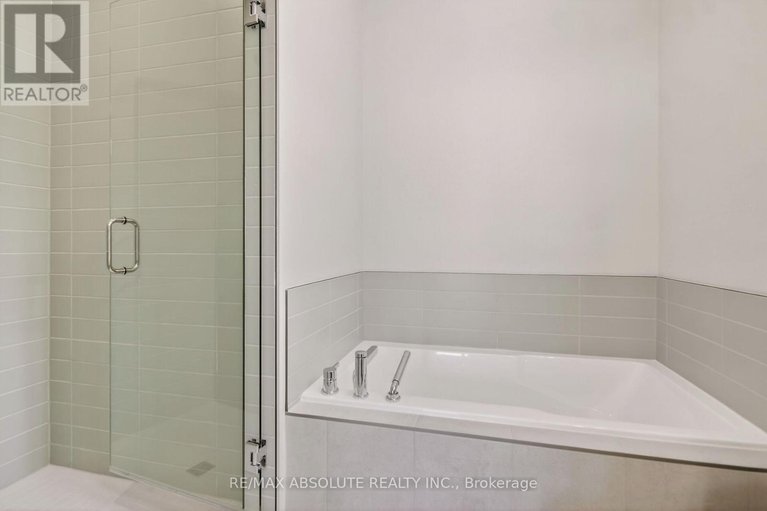 29285478/654-fisher-street/north-grenville-twp-kemptville-south/north-grenville/ontario/K0G1J0_26