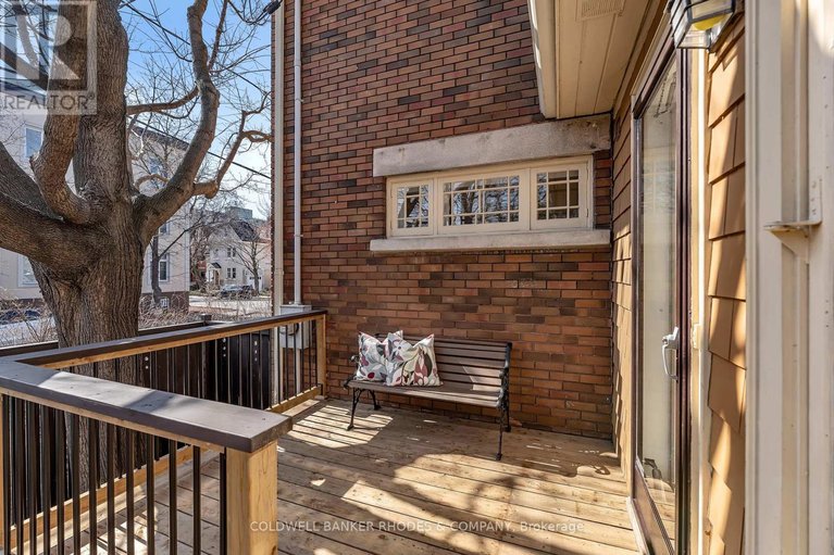 29667356/592-besserer-street/sandy-hill/ottawa/ontario/K1N6C9_36