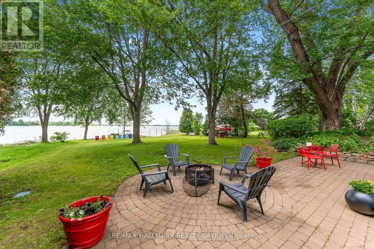 28652851/17-hastings-street/crystal-bayrocky-point/ottawa/ontario/K2H8C2_39