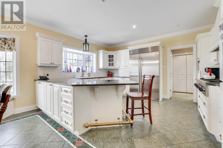 29659474/951-golf-club-road/champlain-twp/champlain/ontario/K6A2R2_17