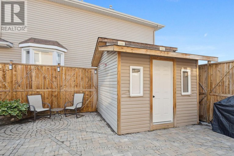 28617520/1575-thurlow-street/fallingbrookridgemount/ottawa/ontario/K4A2K6_28