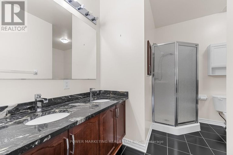 29407948/192-felicity-crescent/mer-bleuebradley-estatesanderson-park/ottawa/ontario/K1W0C2_21