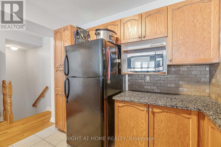 28641678/134-fordham-private/central-park/ottawa/ontario/K2C4G5_15