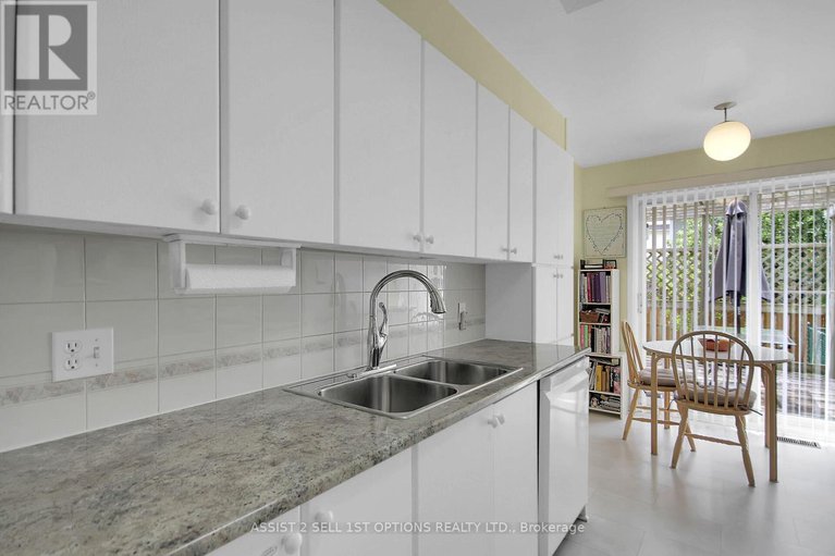 28432105/88-covington-place/centrepointe/ottawa/ontario/K2G6B6_12