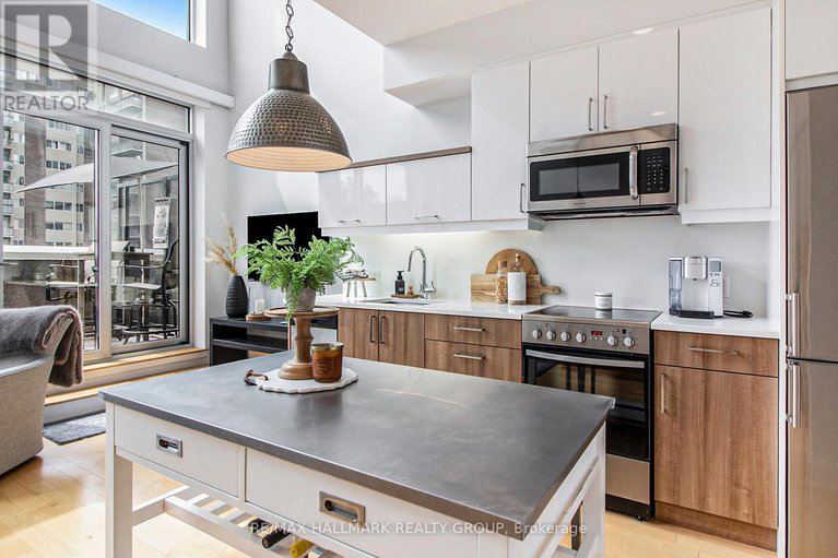 28730809/213-197-lisgar-street/ottawa-centre/ottawa/ontario/K2P0C3_10