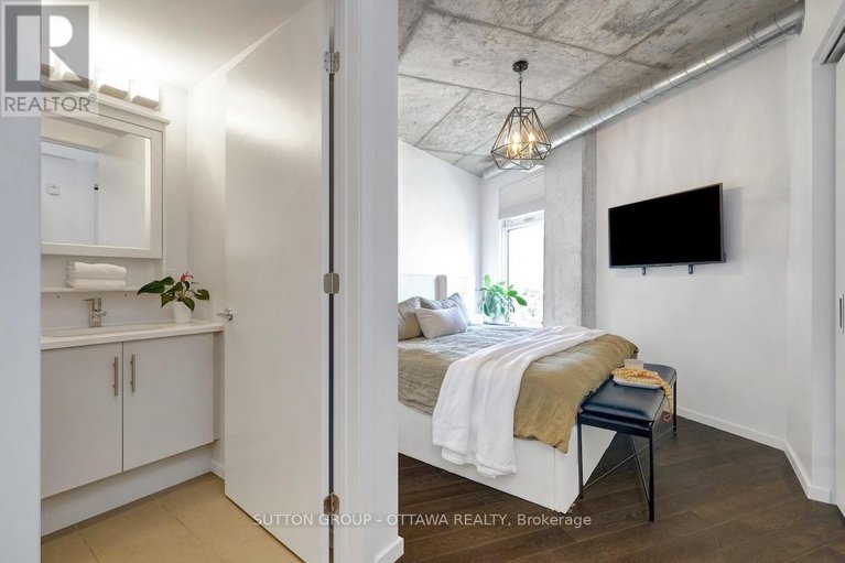 28581722/308-1000-wellington-street-w/hintonburg/ottawa/ontario/K1Y2X9_22