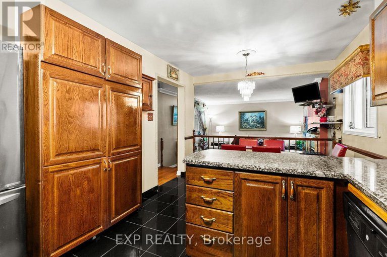 29397819/1424-progress-place/pineview/ottawa/ontario/K1B5M3_15