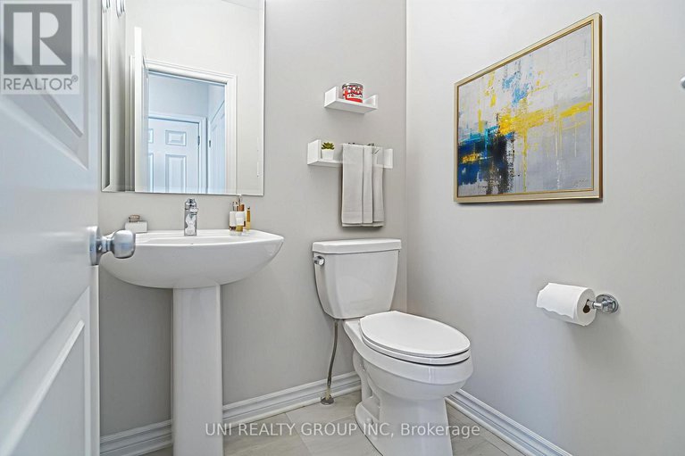 28692572/247-maygrass-way/remainder-of-stittsville-area/ottawa/ontario/K2S2K9_24