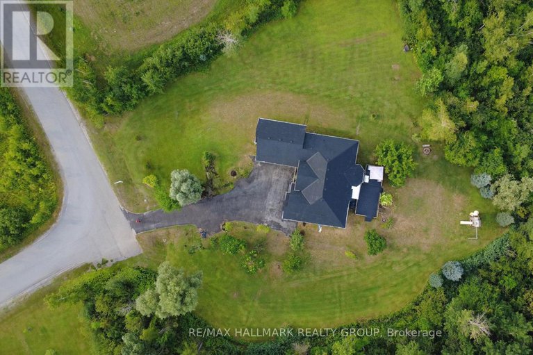28667660/11-rideau-crossing-crescent/north-grenville-twp-kemptville-east/north-grenville/ontario/K0G1J0_38