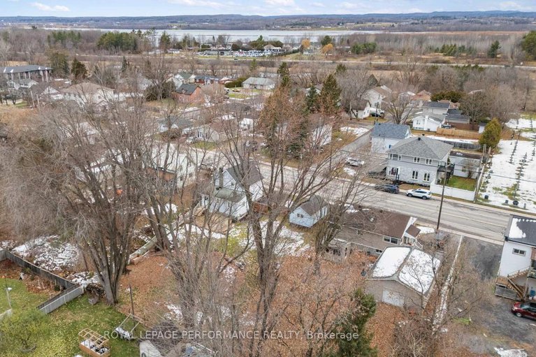 29250123/1133-laurier-street/town-of-rockland/clarence-rockland/ontario/K4K1E3_37