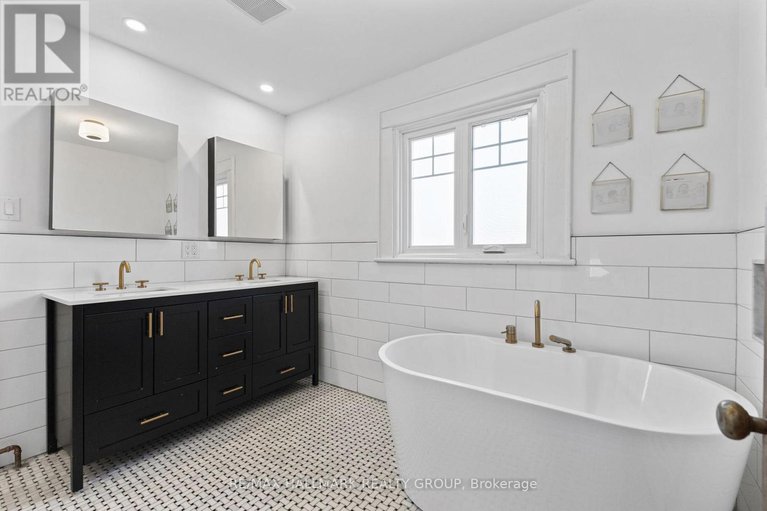 29349954/321-clemow-avenue/glebe/ottawa/ontario/K1S2B7_17