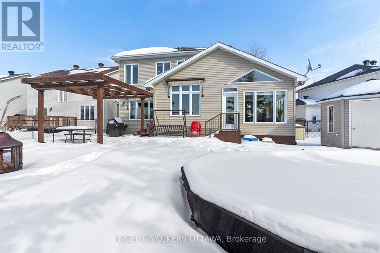 29377560/76-frontenac-boulevard/embrun/russell/ontario/K0A1W0_47