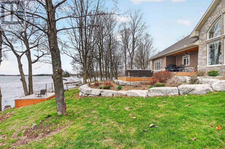 29676799/102-heron-lane/beckwith-twp/beckwith/ontario/K7C4L3_6