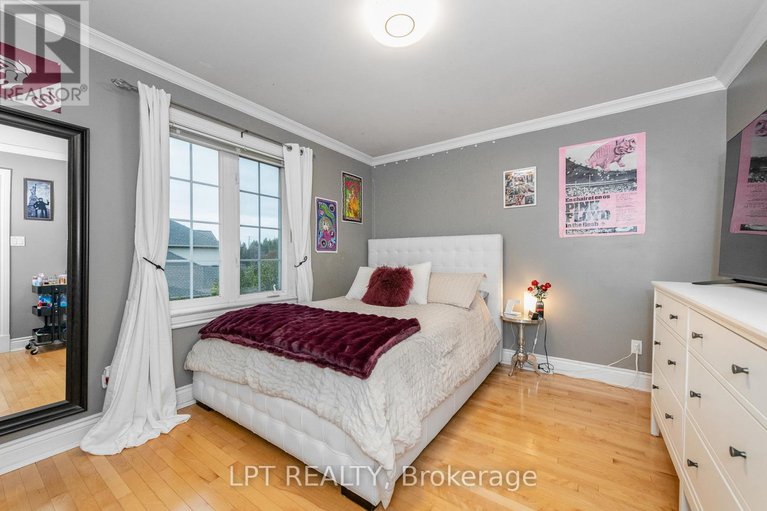 29069882/5440-wadell-court/manotick-village-manotick-estates/ottawa/ontario/K4M1L3_22