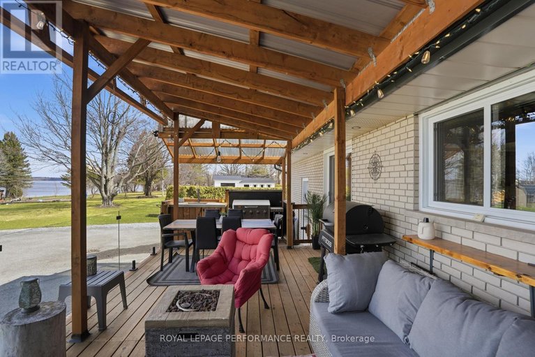 29637412/3595-front-road/east-hawkesbury/ontario/K6A2W5_28