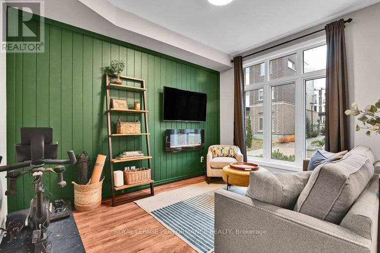 29064818/215-makadewa-private/cfb-rockcliffe-and-area/ottawa/ontario/K1K4Z9_4