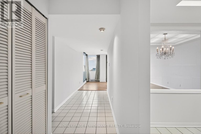 29550292/1603-160-george-street/lower-townbyward-market/ottawa/ontario/K1N9M2_14