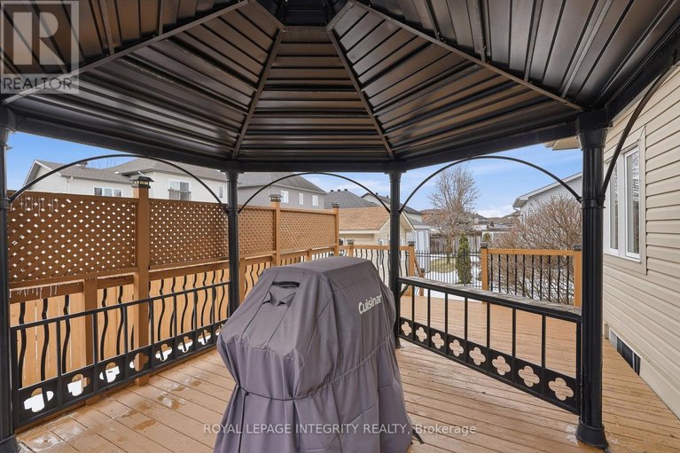 29471840/460-jasper-crescent/town-of-rockland/clarence-rockland/ontario/K4K0C7_25