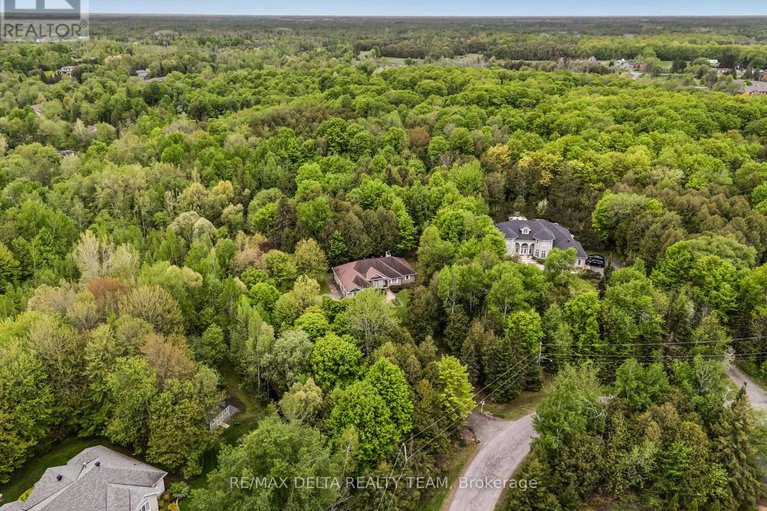 28348196/6316-elkwood-drive/greely/ottawa/ontario/K4P1N1_38