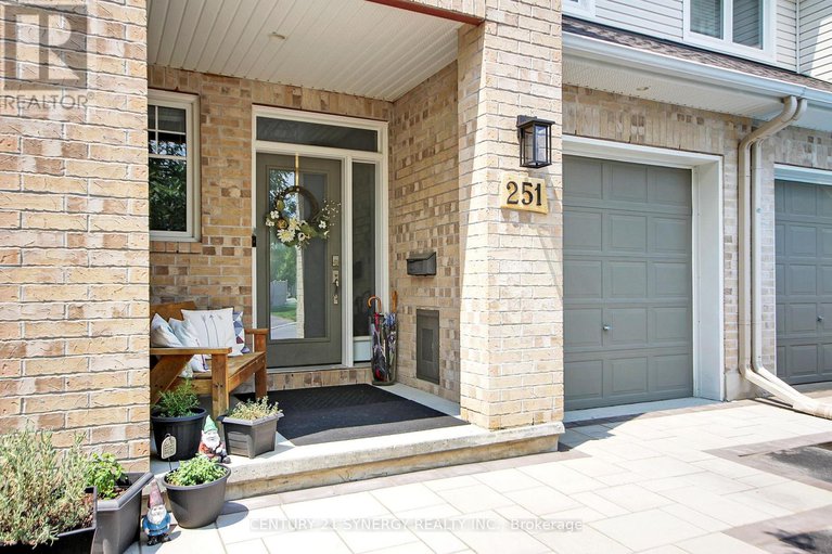 28555720/251-mojave-crescent/stittsville-north/ottawa/ontario/K2S0H6_3