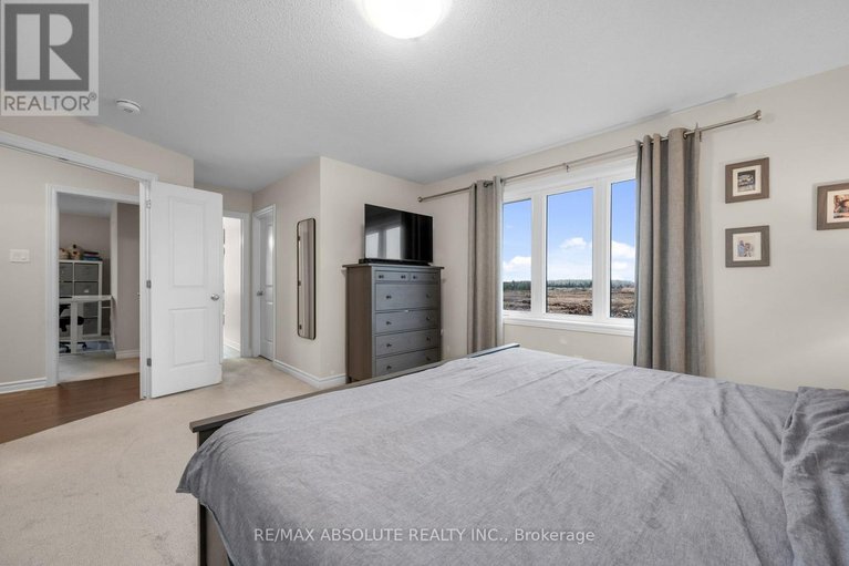 29619478/706-parade-drive/stittsville-south/ottawa/ontario/K2S0Z4_22