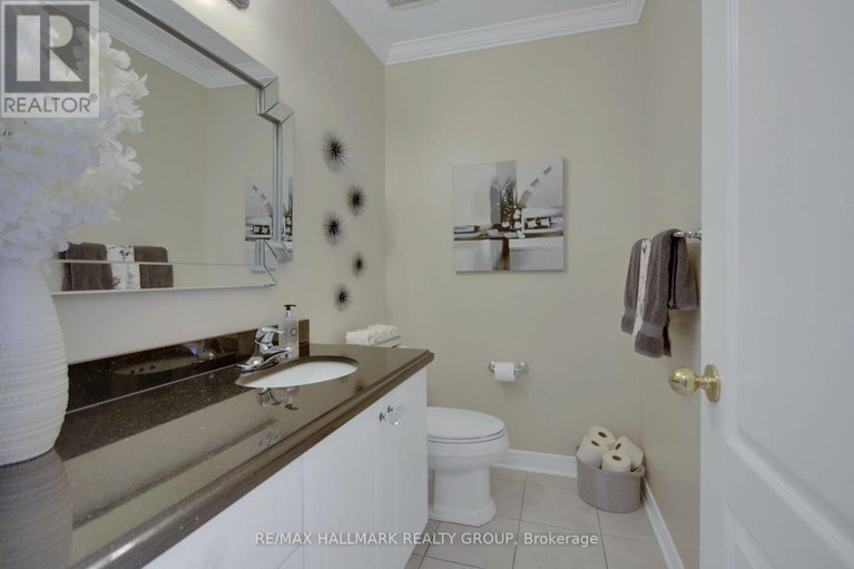 28623040/1498-kingsdale-avenue/blossom-parkkemp-parkfindlay-creek/ottawa/ontario/K1T1H2_19