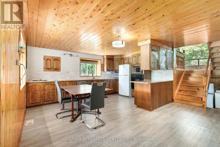 29023925/1655-old-perth-road/mississippi-mills-ramsay-twp/mississippi-mills/ontario/K0A1A0_10