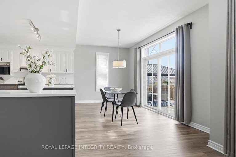 29677904/75-whernside-terrace/morgans-grantsouth-march/ottawa/ontario/K2W0C7_17