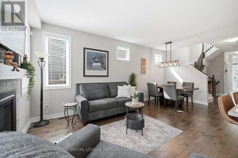 29671638/208-mountain-sorrel-way/avalon-west/ottawa/ontario/K4A1H2_11