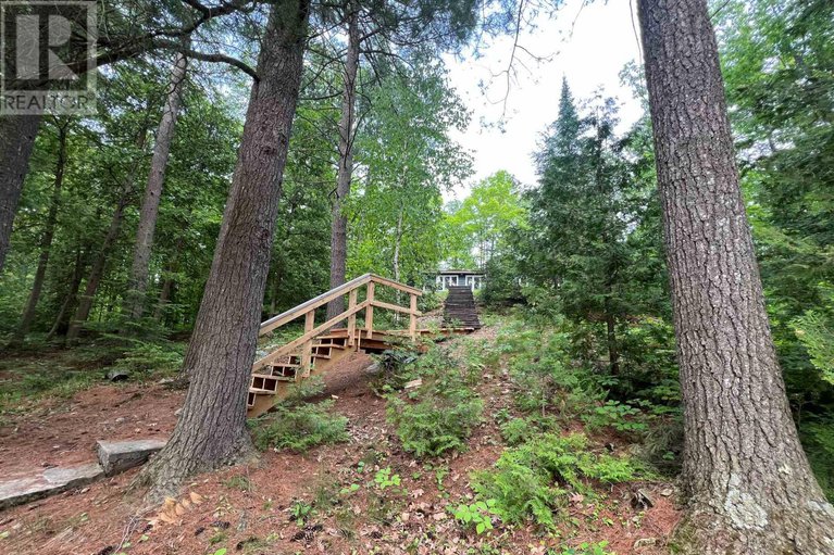 28439113/108-raycroft-creek/lanark-highlands-darling-twp/lanark-highlands/ontario/K0A3L0_8