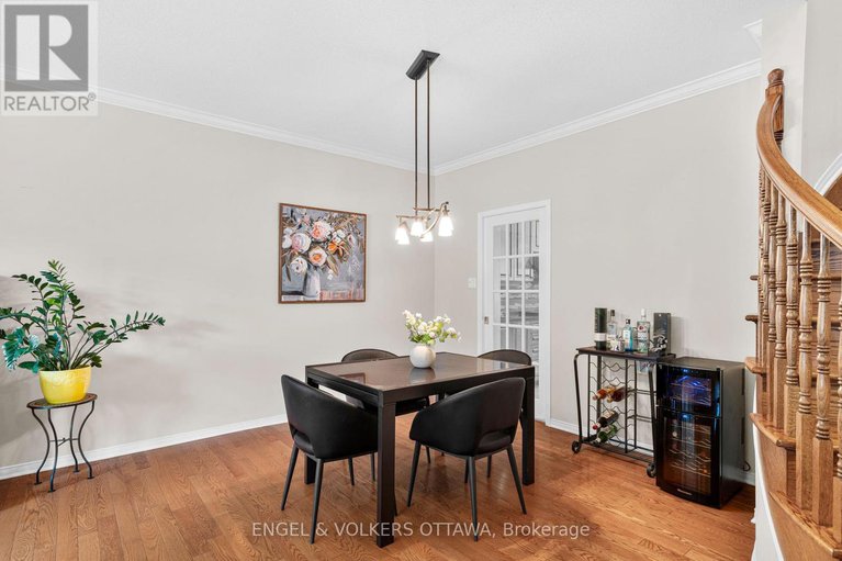 28459479/705-larcastle-circle/avalon-east/ottawa/ontario/K4A4Z2_8
