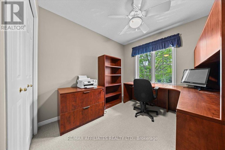 28777669/1639-trenholm-lane/fallingbrookpineridge/ottawa/ontario/K4A4B4_25