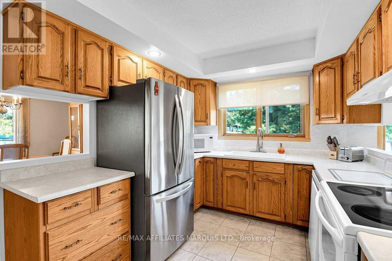 29242098/6711-gilmore-hill-road/south-glengarry-charlottenburgh-twp/south-glengarry/ontario/K6H7J3_9