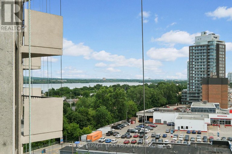 28646653/1103-1025-richmond-road/woodroffe/ottawa/ontario/K2B8G8_25