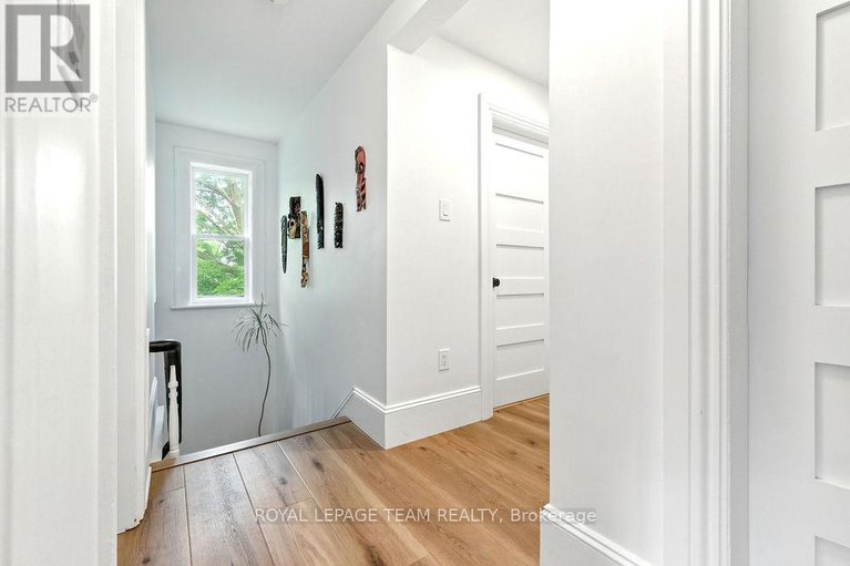 28764656/191-dalkeith-street/pakenham/mississippi-mills/ontario/K0A2X0_22