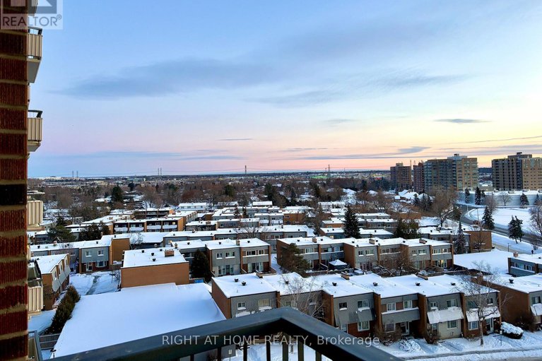 29212517/707-20-chesterton-drive/borden-farmstewart-farmcarleton-heightsparkwood-hills/ottawa/ontario/K2E6Z7_13