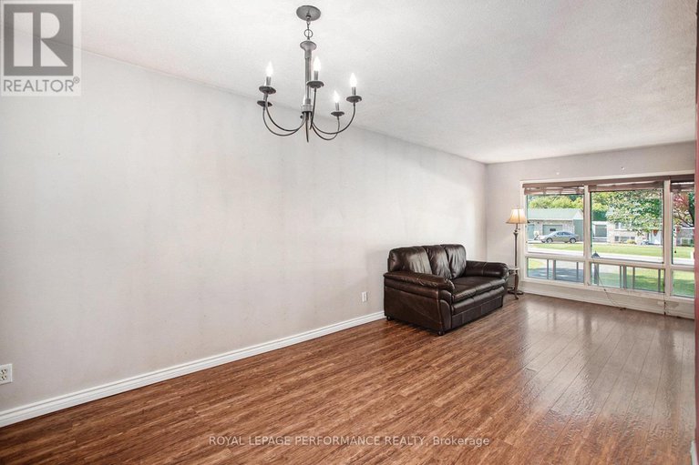 28854189/5803-rockdale-road/vars-village/ottawa/ontario/K0A3H0_4